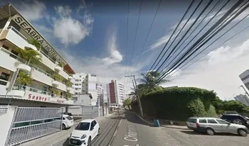 Condomínio Residêncial Edifício Jardim Das Hortências em Salvador