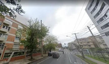 Condomínio Residêncial Estoril em Curitiba