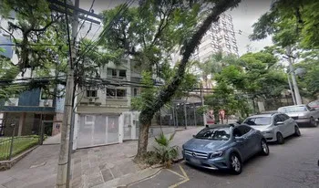 Condomínio Residêncial Fernandes Vieira 145 em Porto Alegre