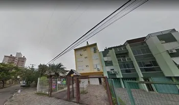 Condomínio Residêncial Ferrazo em Porto Alegre