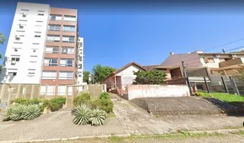 Condomínio Residêncial Ilha Da Madeira em Porto Alegre