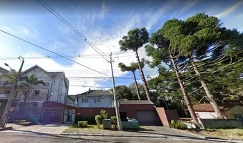Condomínio Residêncial Larine em Curitiba