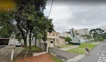 Condomínio Residêncial Nady Maia em Curitiba