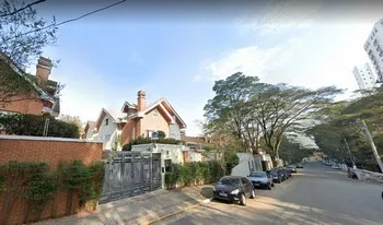 Condomínio Residêncial Petit Village em São Paulo