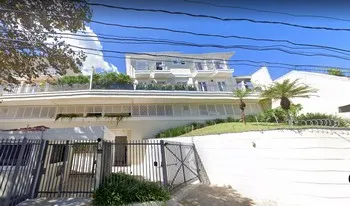 Condomínio Residêncial Praça Vinicius De Morais em São Paulo