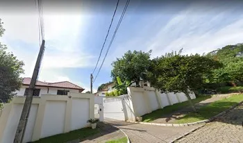Condomínio Residêncial San Lorenzi em Curitiba