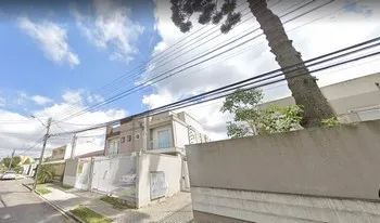 Condomínio Residêncial Smallville em Curitiba
