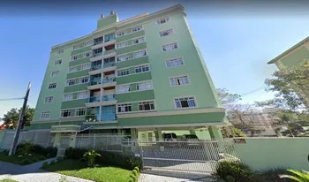 Condomínio Residêncial St. George em Curitiba