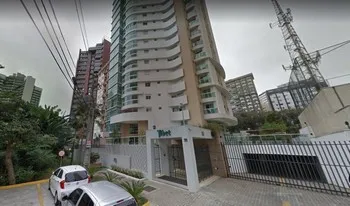Condomínio Residêncial Tibet em Curitiba