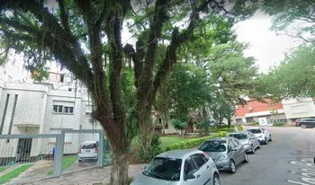 Condomínio Residêncial Tres Figueiras em Porto Alegre