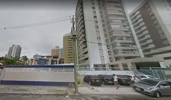Condomínio Residêncial Village Jardim Armação em Salvador