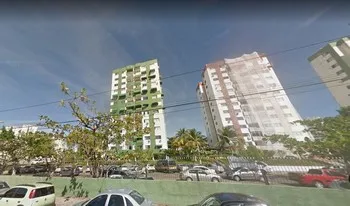 Condomínio Rio Das Pedras Edf água Marinha Bloco I em Salvador