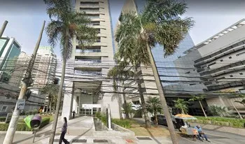 Condomínio São Paulo Trade Building em São Paulo