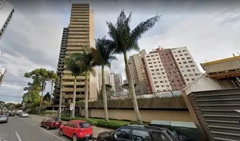 Condomínio São Pedro Oitenta em Curitiba