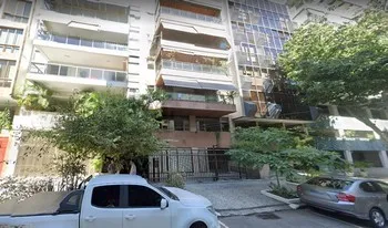 Condomínio Val D'isere em Rio De Janeiro