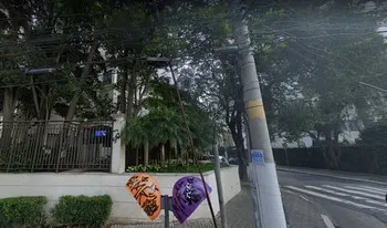 Condomínio Via Jardins Ingleses em São Paulo