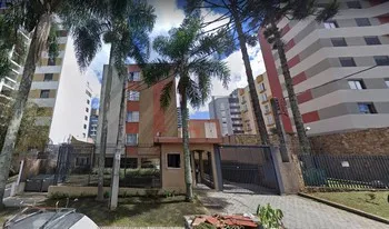 Condomínio Vila Infante Dom Henrique em Curitiba