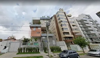 Condomínio Villa Garbino em Curitiba