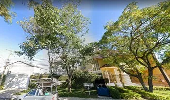 Condomínio Village Avignon em Curitiba