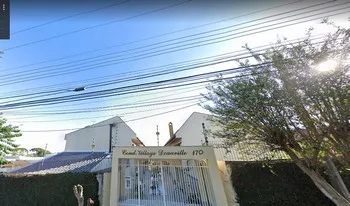 Condomínio Village Deauville em Curitiba