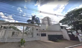 Condomínio Villaggio Della Hípica em São Paulo
