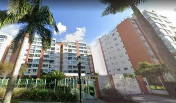 Condomínio Ville Du Soleil em Curitiba