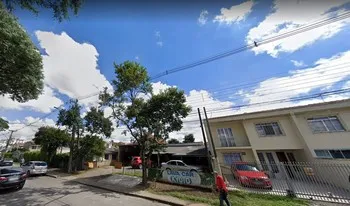 Condomínio Waldemar Kost em Curitiba