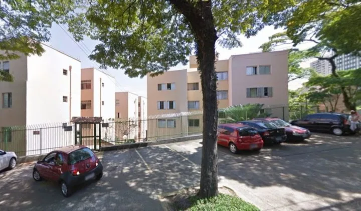 Conj Resid Alto De Pinheiros Cond 2000 Condomínio Edifício