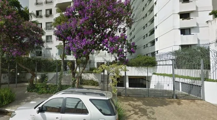 Condomínio Courbet Vila Nova Conceição em São Paulo