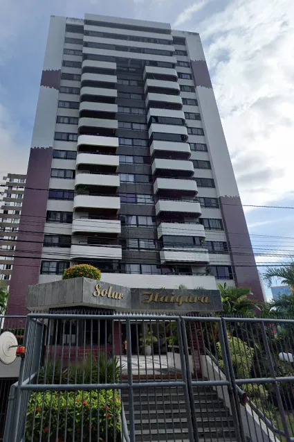 Condomínio Solar Do Itaigara em Salvador
