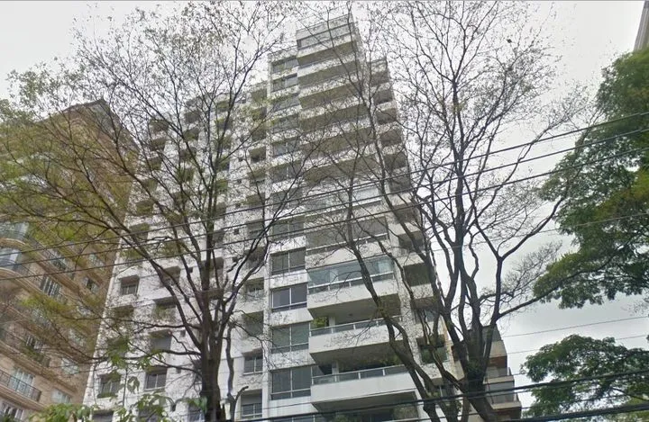 Condomínio Embaixador Jardim Europa em São Paulo