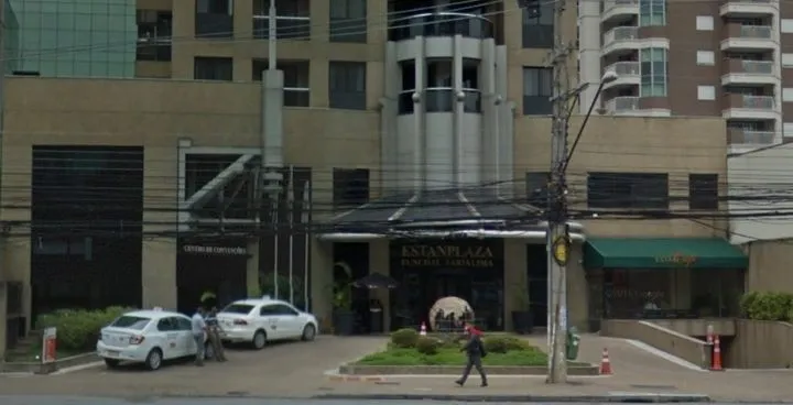 Condomínio Funchal Plaza & Auditorium Flat Hotel Vila Olímpia em São Paulo