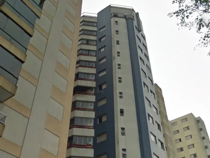 Condomínio Gênova Saúde em São Paulo