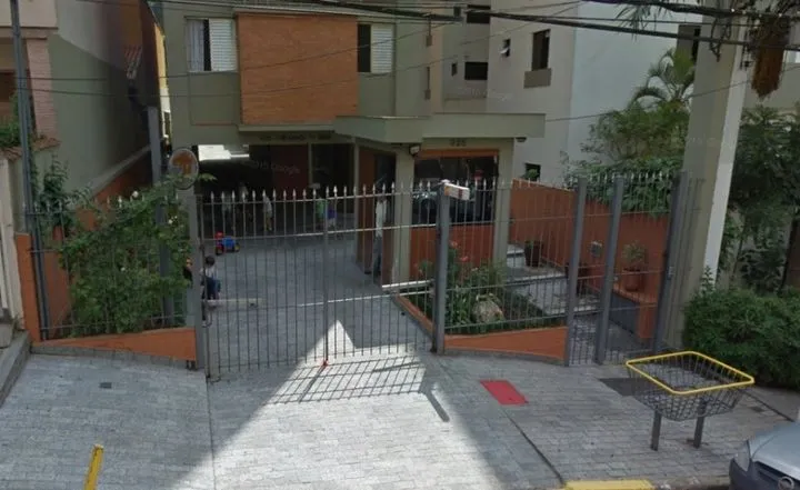 Condomínio Hemag V Pinheiros em São Paulo