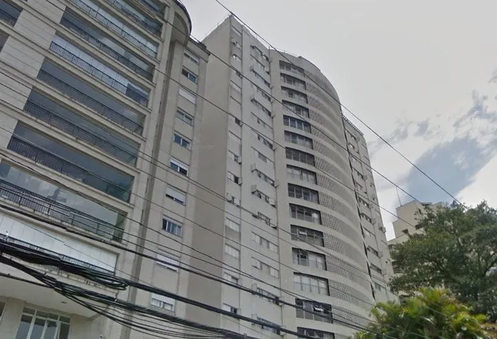 Condomínio Hyperprisma em São Paulo