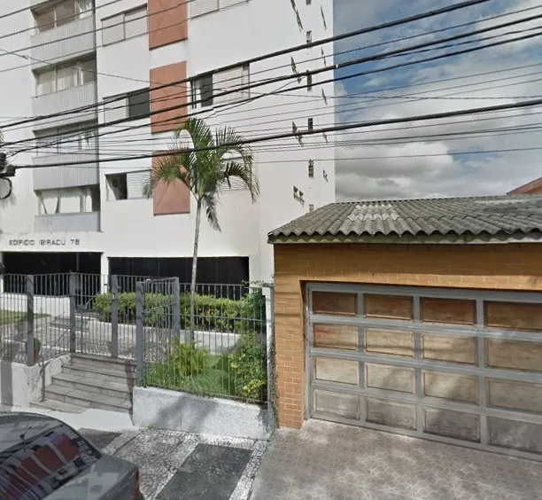 Condomínio Ibiraçú Vila Madalena em São Paulo