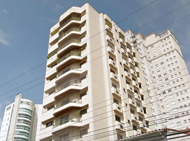 Condomínio Ilha De Creta Moema em São Paulo