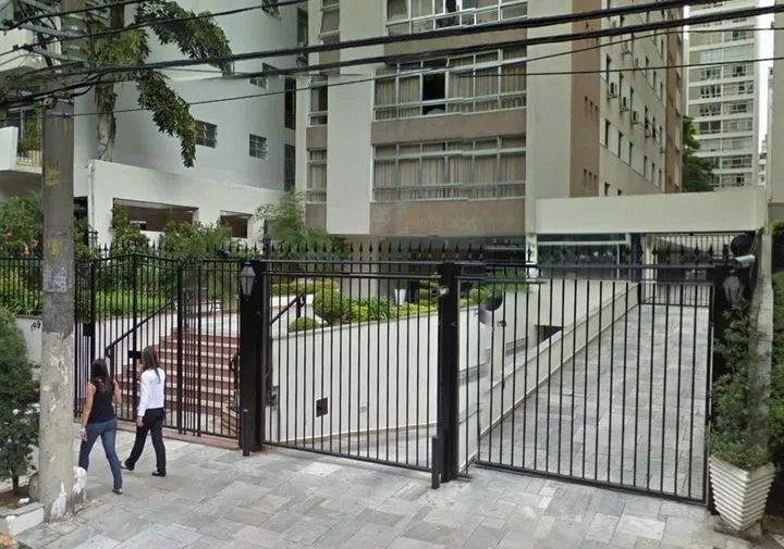 Condomínio Ipahuma Jardim Europa em São Paulo