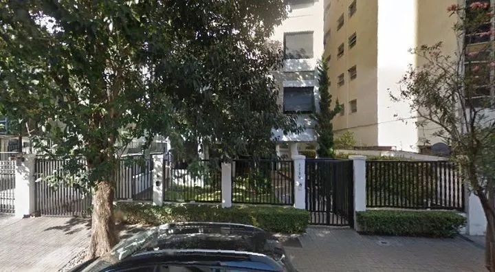 Condomínio Itaperuna Jardim América em São Paulo