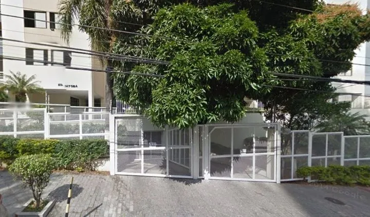 Condomínio Jatobá E Manacá Alto De Pinheiros em São Paulo