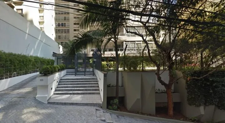 Condomínio Jequitibá Jardim América em São Paulo