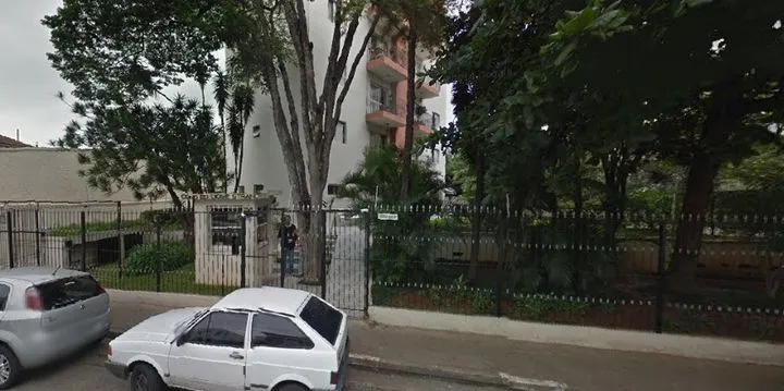 Condomínio José Strano Campo Belo em São Paulo