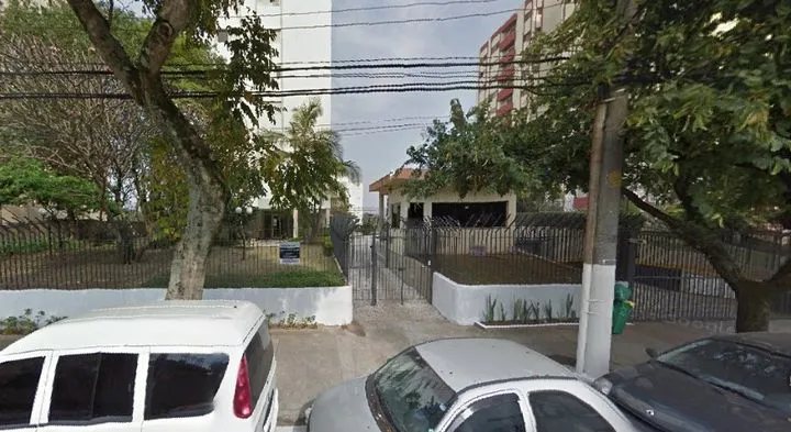 Condomínio Júlio César Saúde em São Paulo