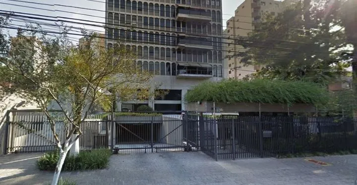 Condomínio Kamle Couri Moema em São Paulo