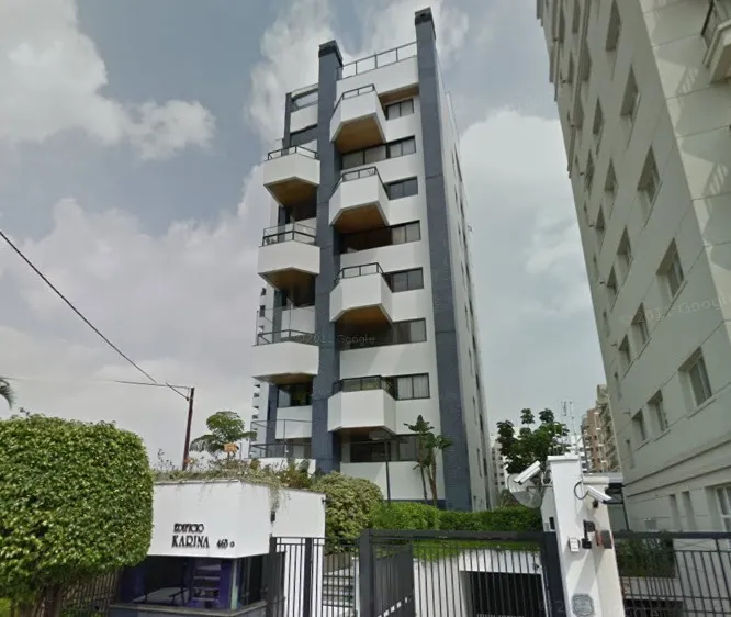 Condomínio Karina Brooklin em São Paulo