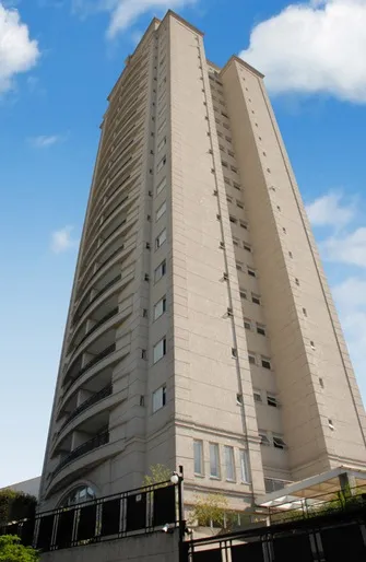 Condomínio L'arco Vila Romana em São Paulo