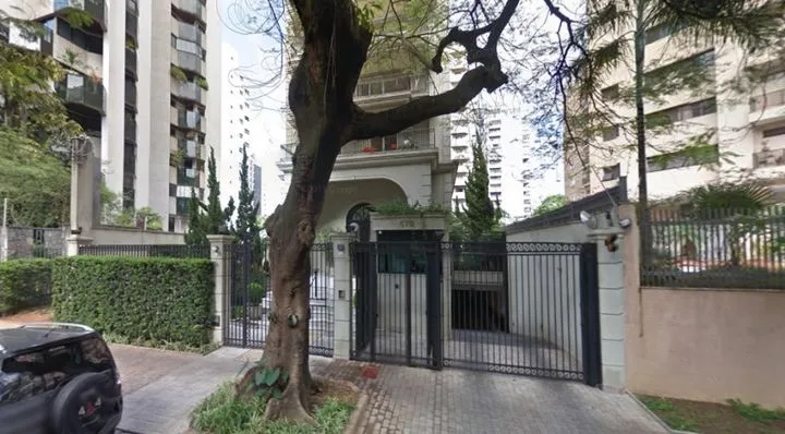 Condomínio Le Parc Vila Nova Conceição em São Paulo