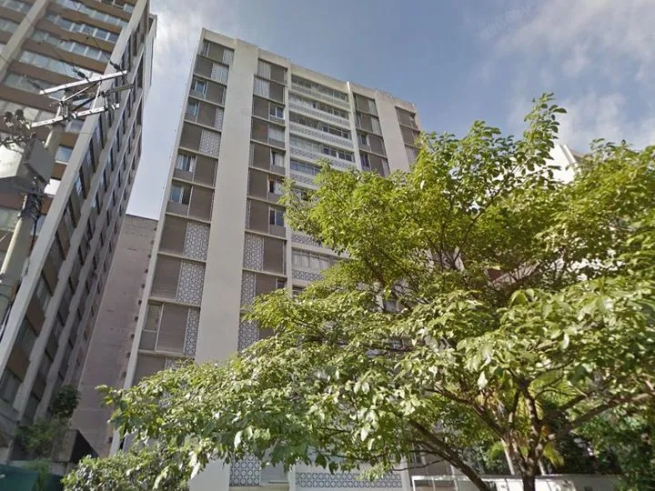 Condomínio Locarno Jardim América em São Paulo