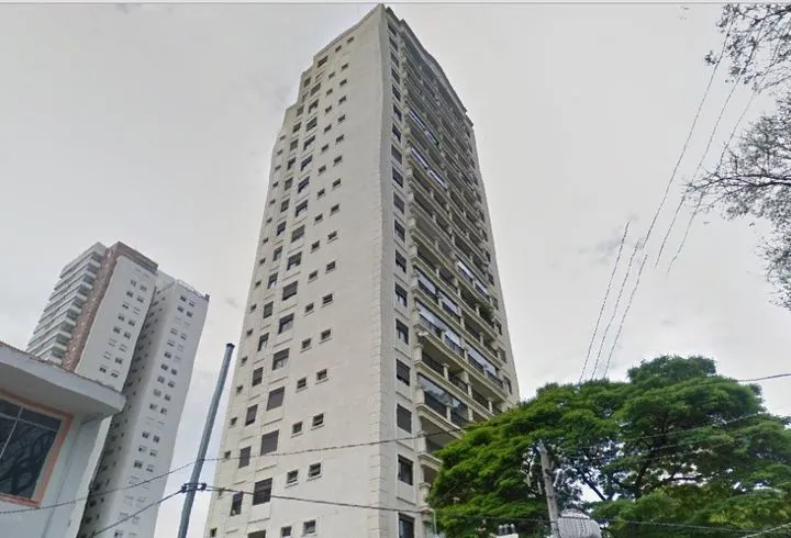 Condomínio Long Champs Brooklin em São Paulo