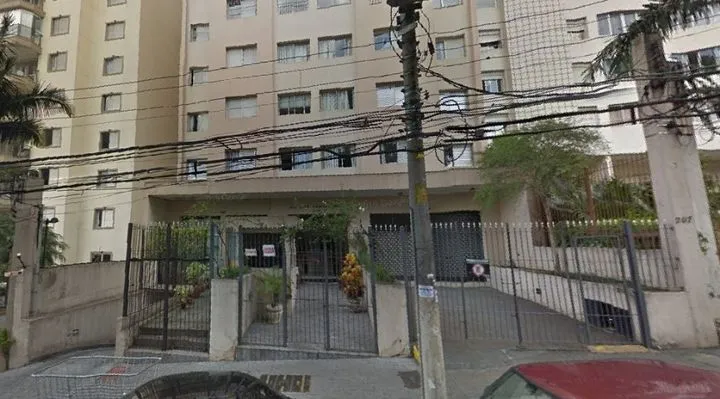 Condomínio Luiz Carnassale Perdizes em São Paulo